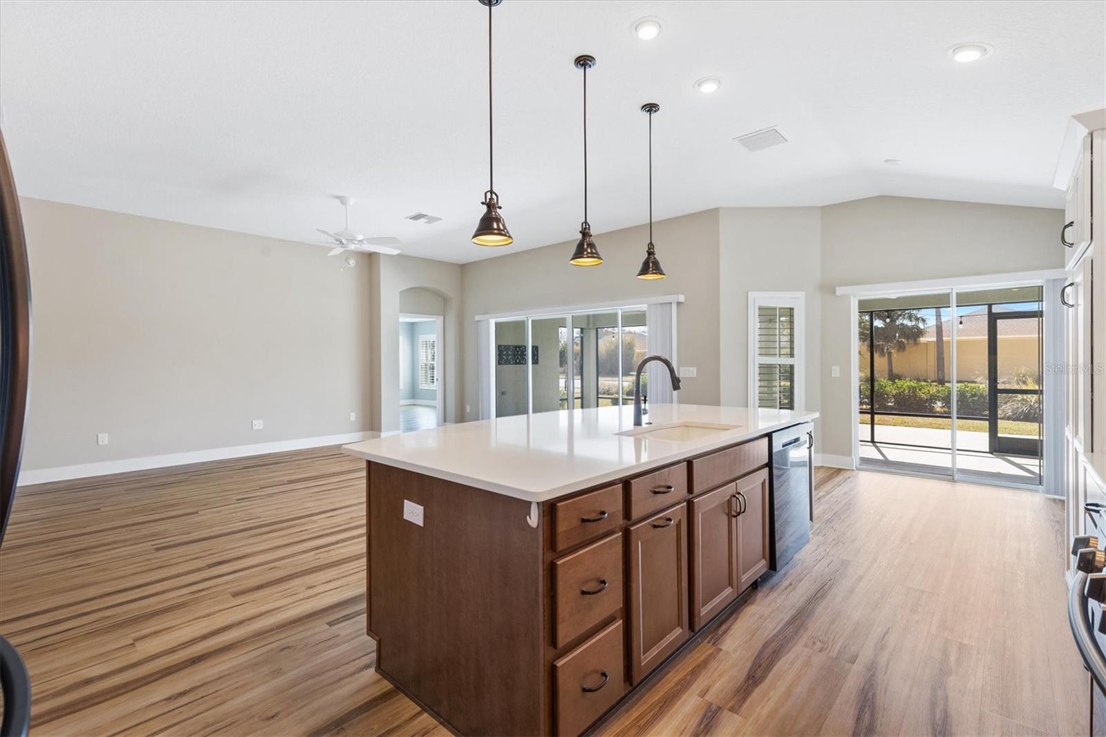 Image 13 of 47 For 1968 Stella Street