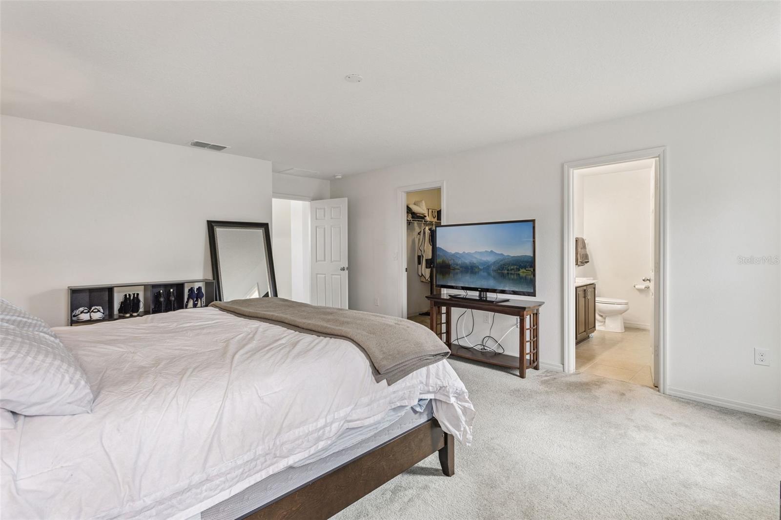 Image 18 of 42 For 11437 Wishing Well Lane