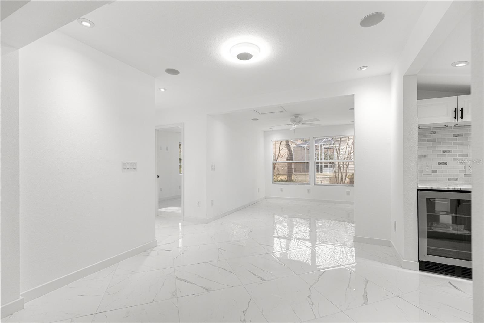 Image 10 of 70 For 210 Palermo Place