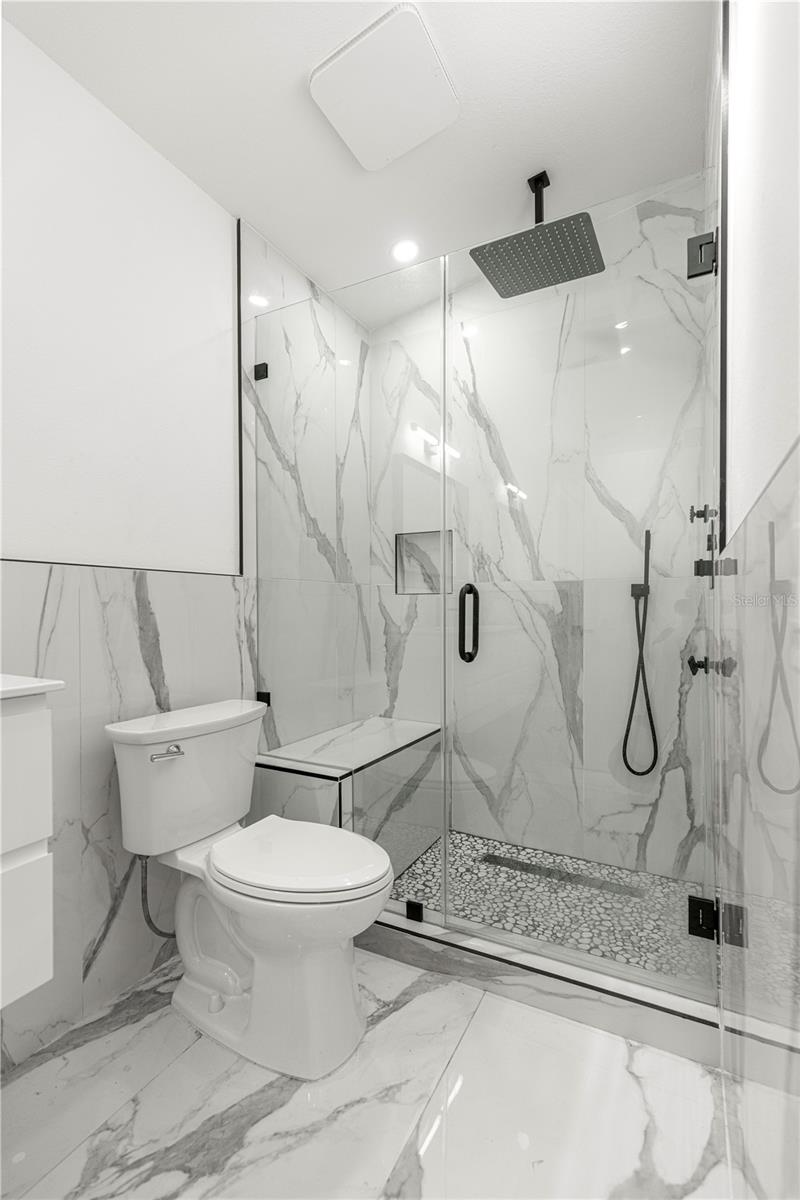 Image 47 of 70 For 210 Palermo Place