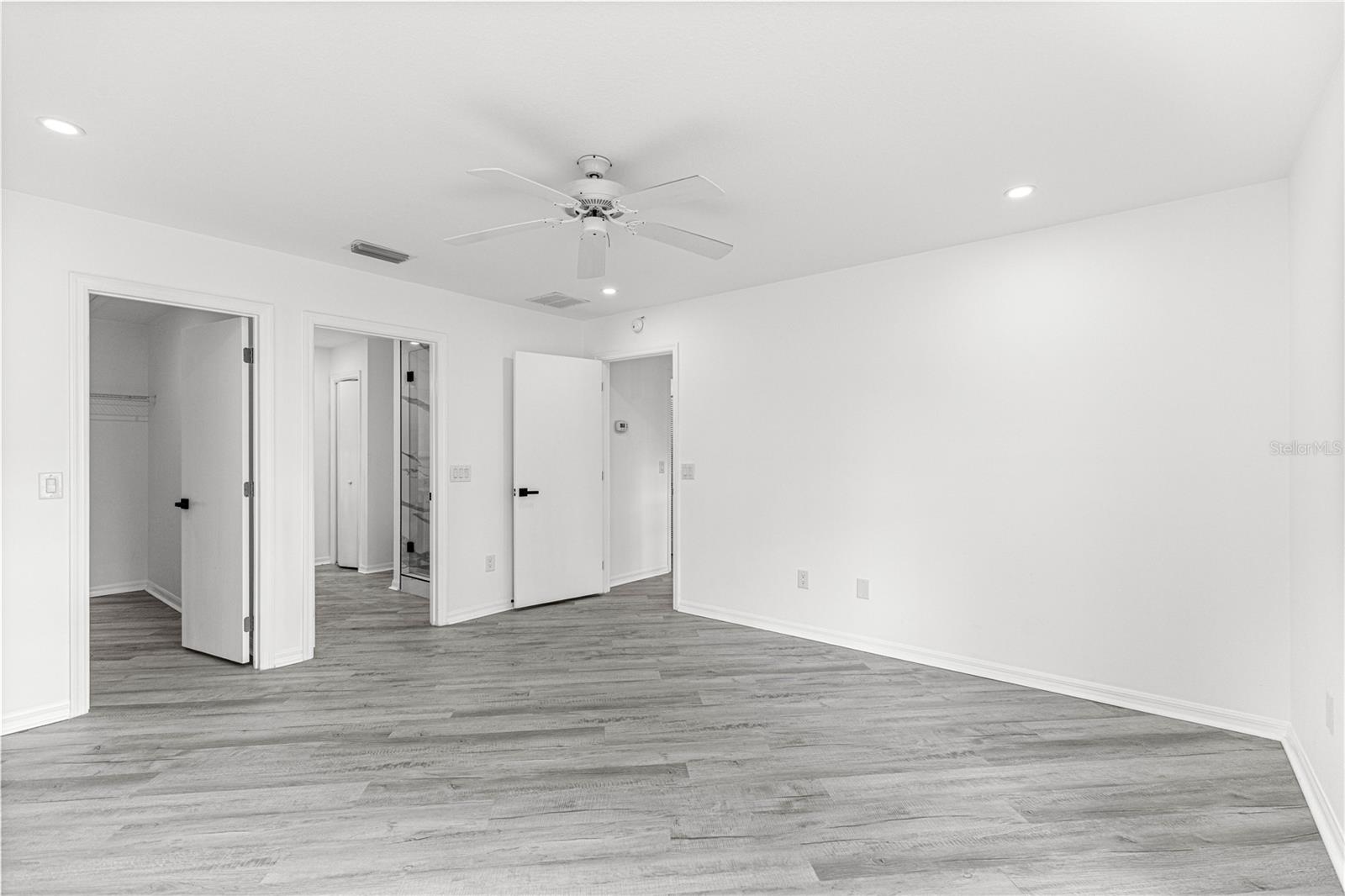 Image 15 of 46 For 8338 178th Deveaux Lane