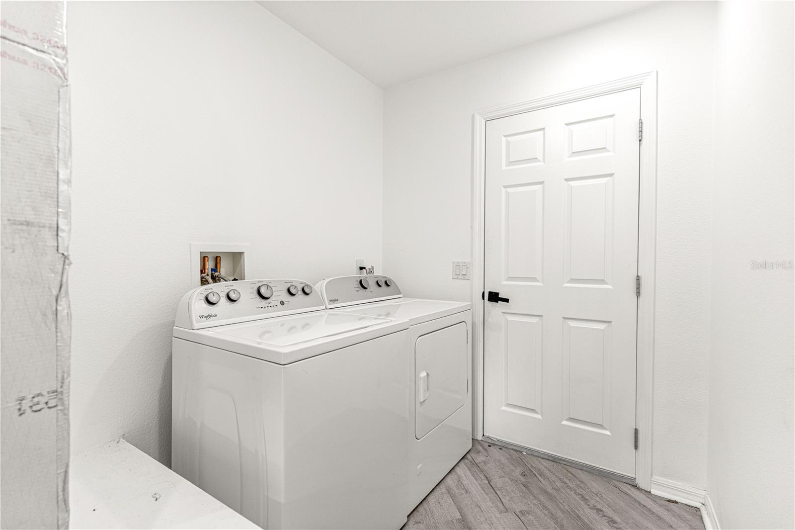 Image 31 of 46 For 8338 178th Deveaux Lane