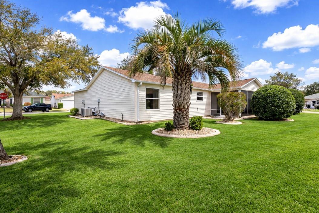 Image 33 of 46 For 8338 178th Deveaux Lane