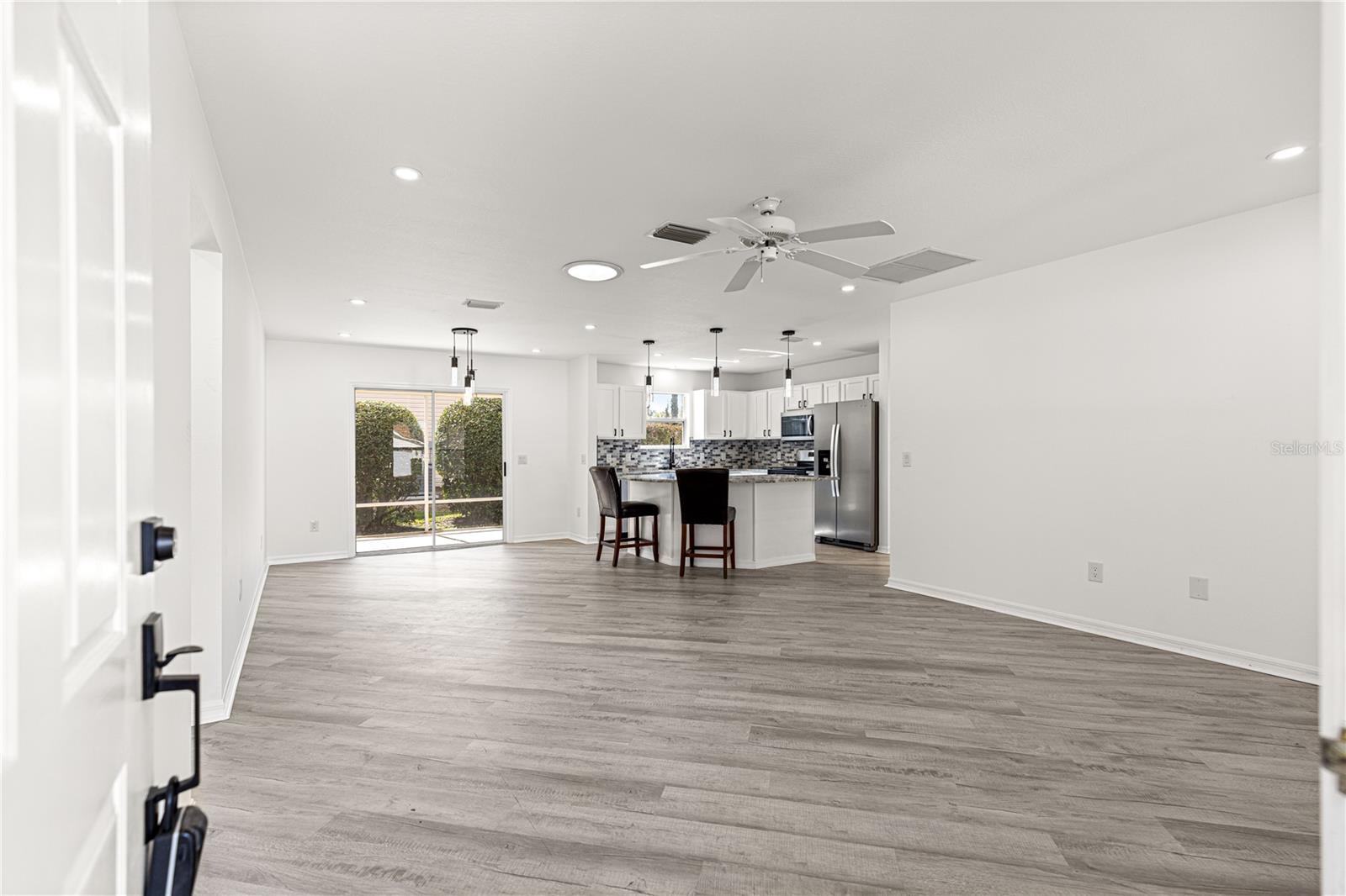 Image 4 of 46 For 8338 178th Deveaux Lane