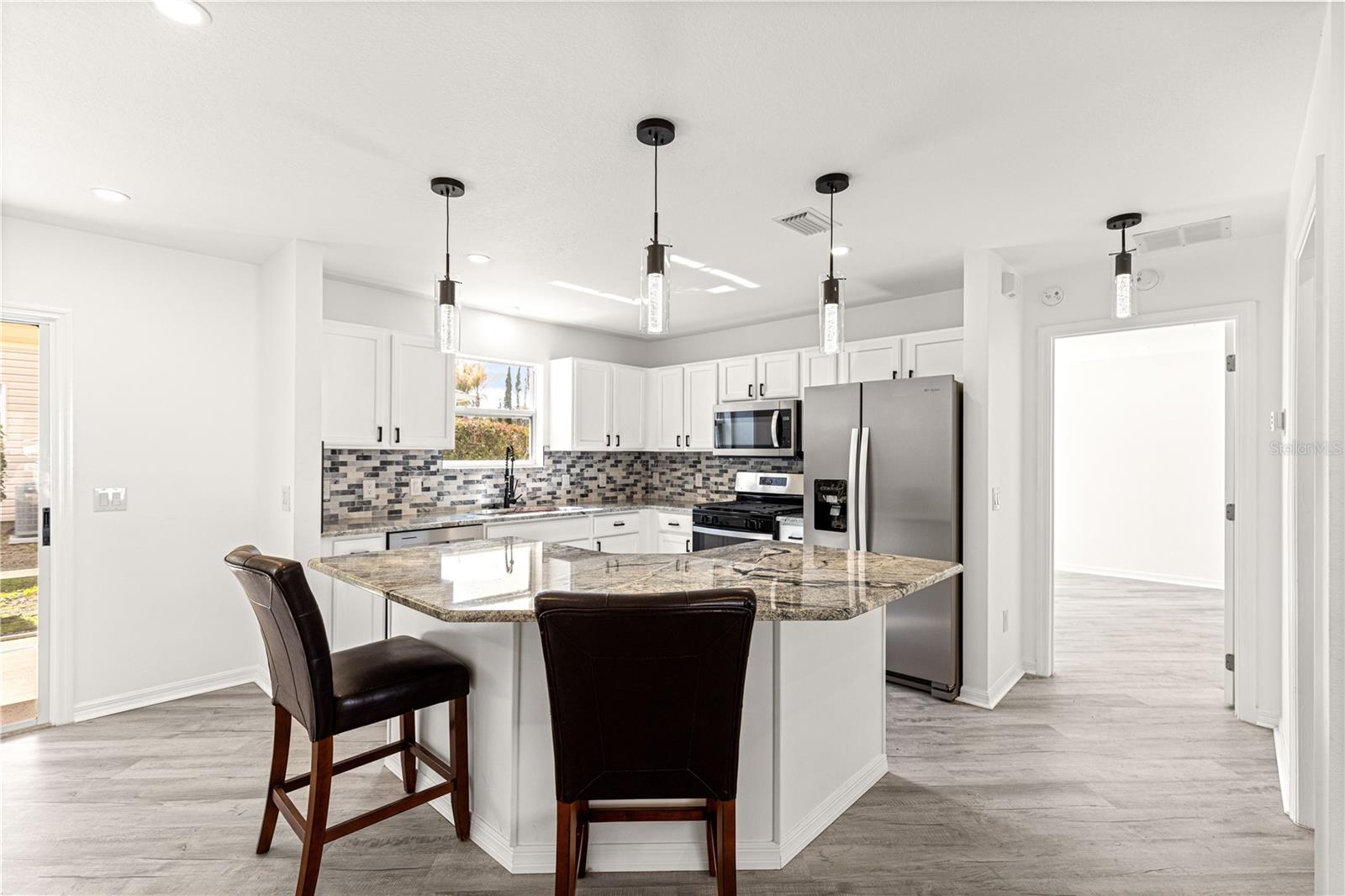 Image 8 of 46 For 8338 178th Deveaux Lane