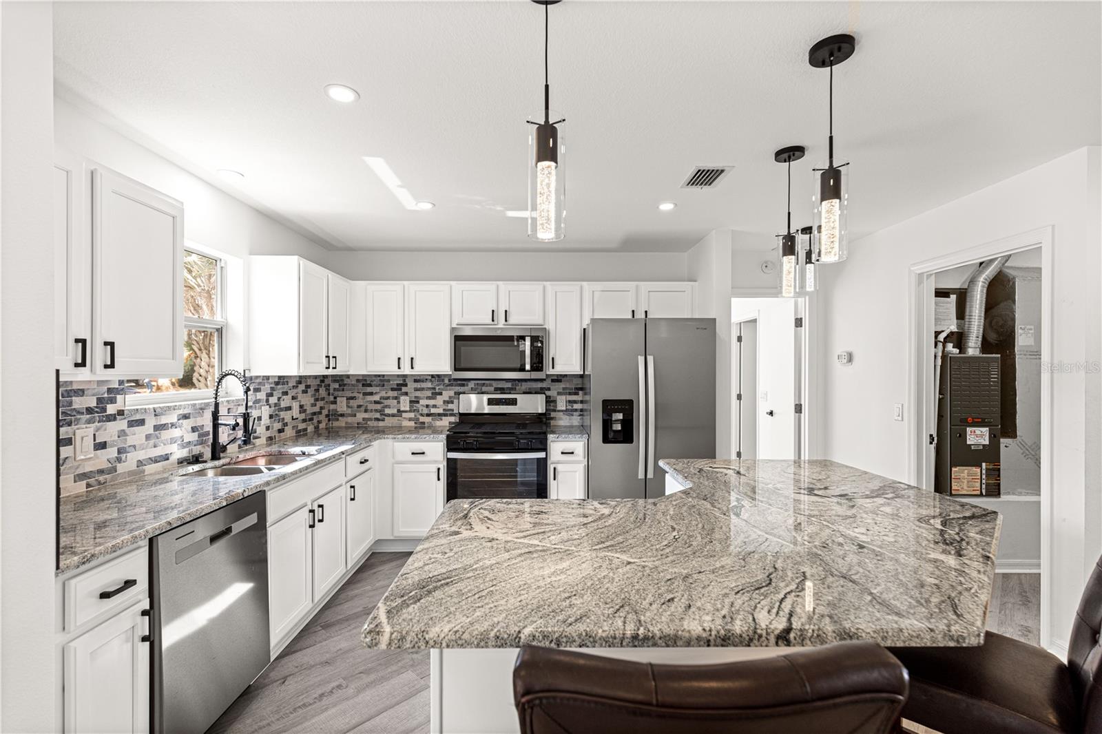 Image 9 of 46 For 8338 178th Deveaux Lane