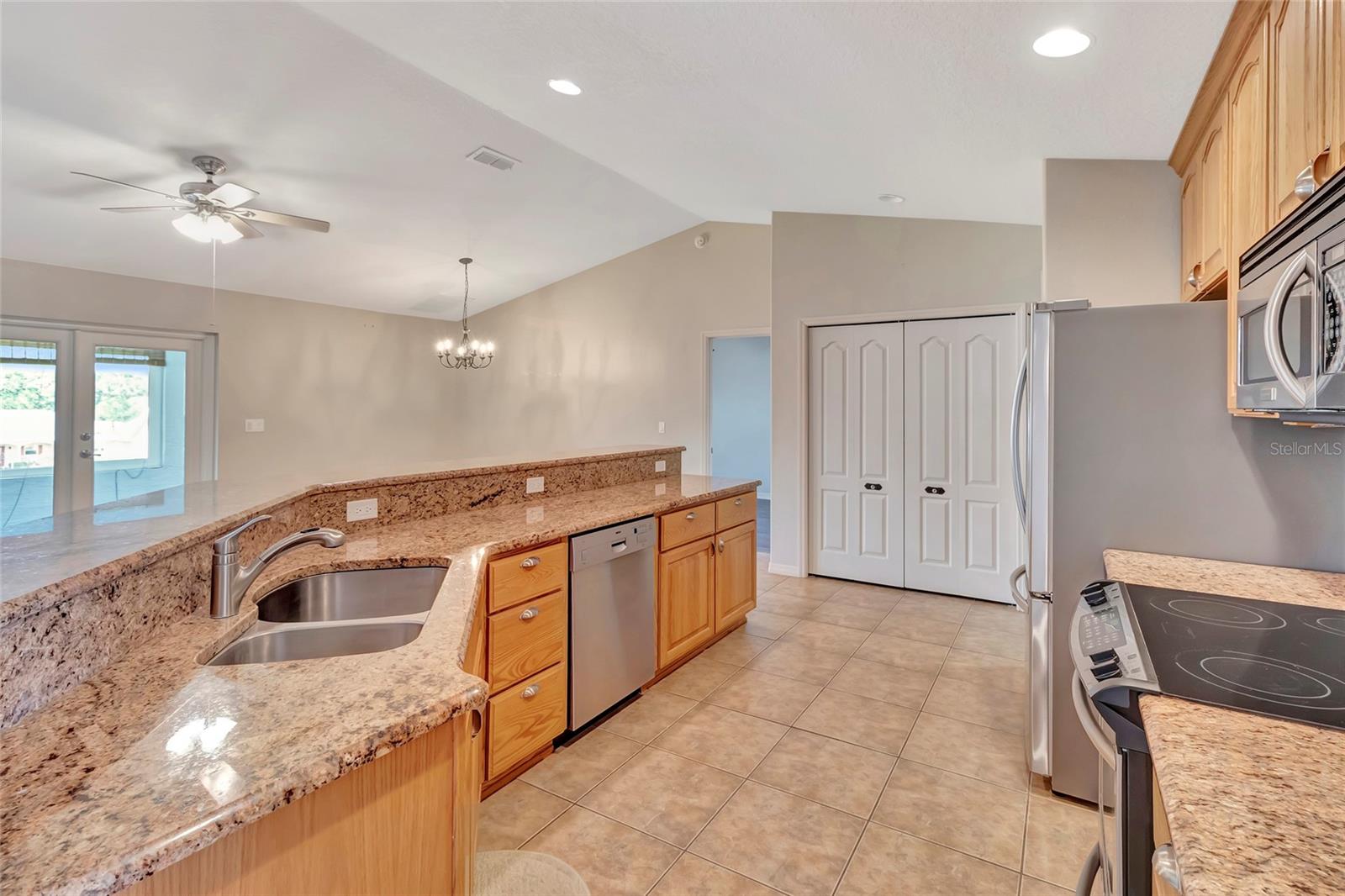 Image 12 of 56 For 106 Fairway Circle