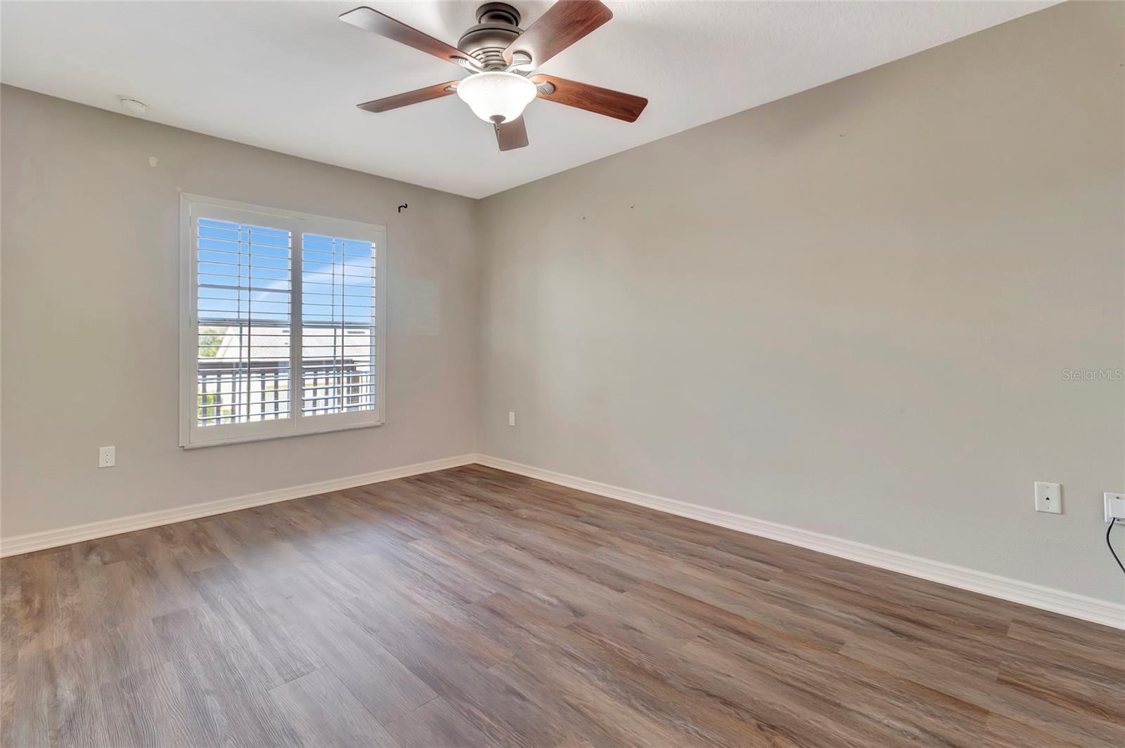 Image 27 of 56 For 106 Fairway Circle