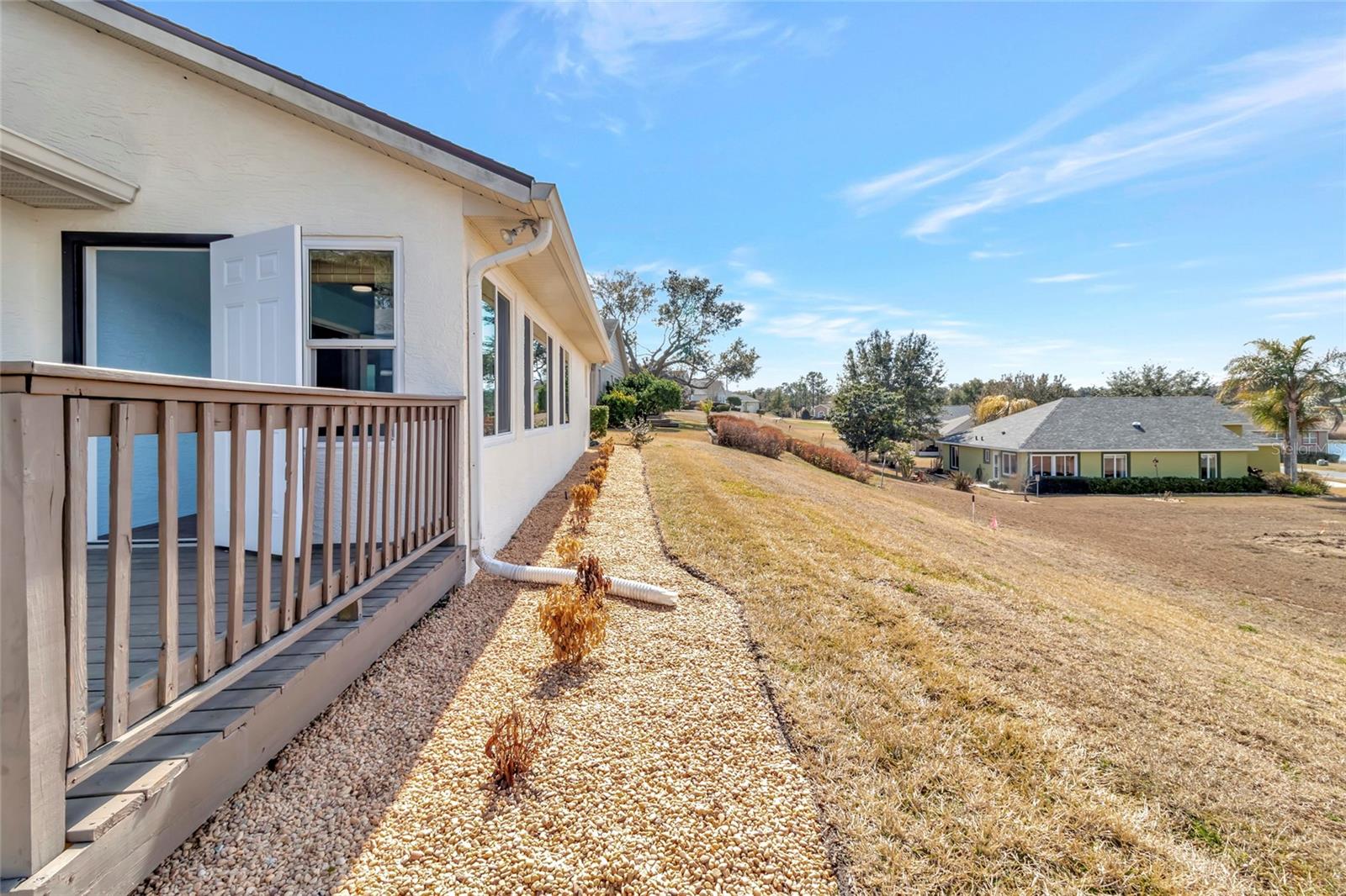 Image 40 of 56 For 106 Fairway Circle