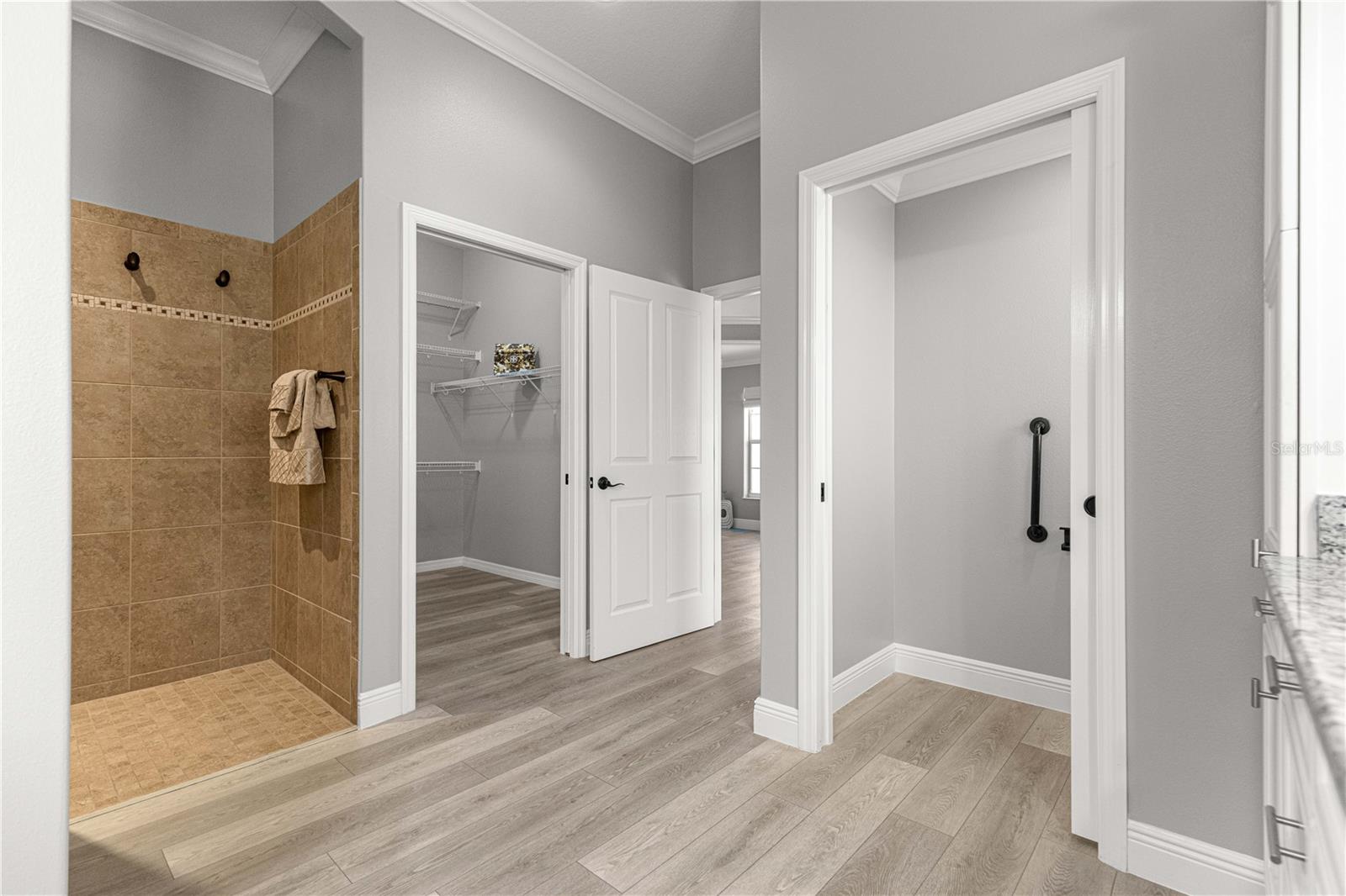 Image 33 of 69 For 3976 Ironwood Lane