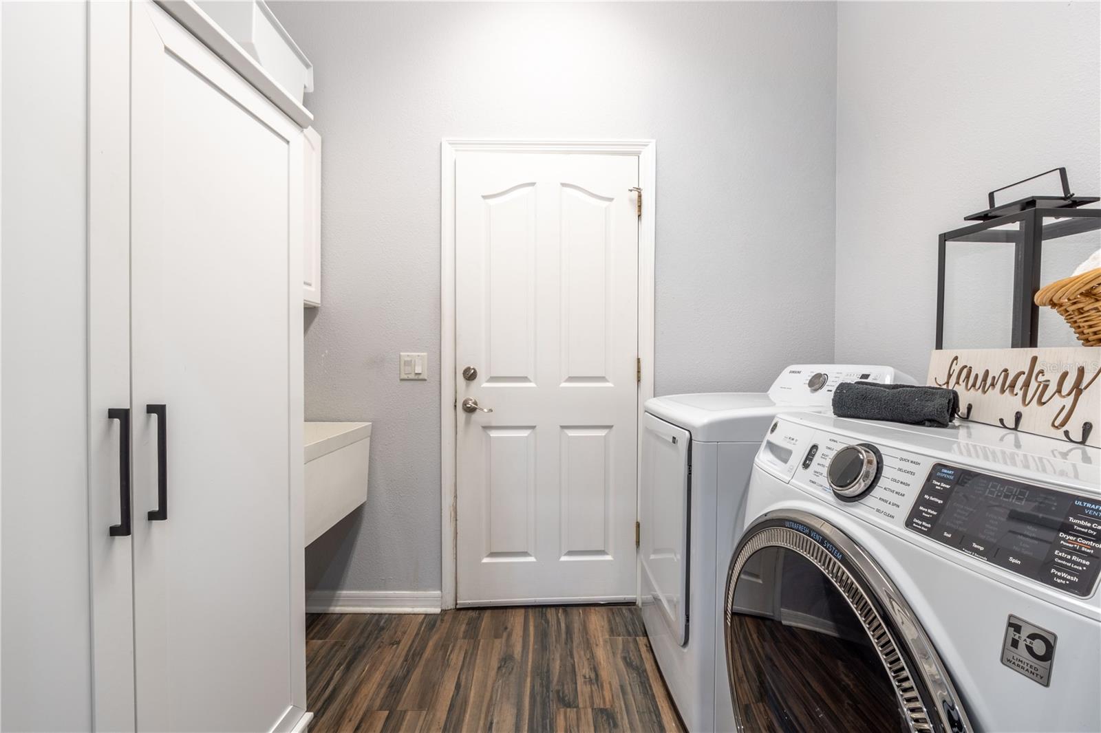 Listing photo id 26 for 36320 Piney Ridge Boulevard