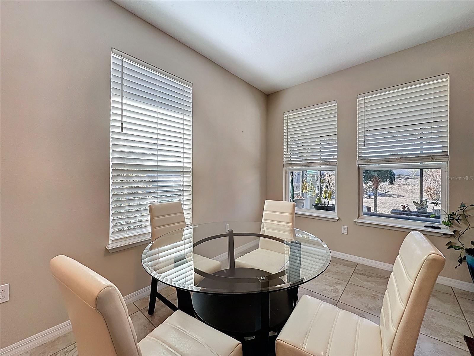 Image 12 of 76 For 306 Alcove Drive