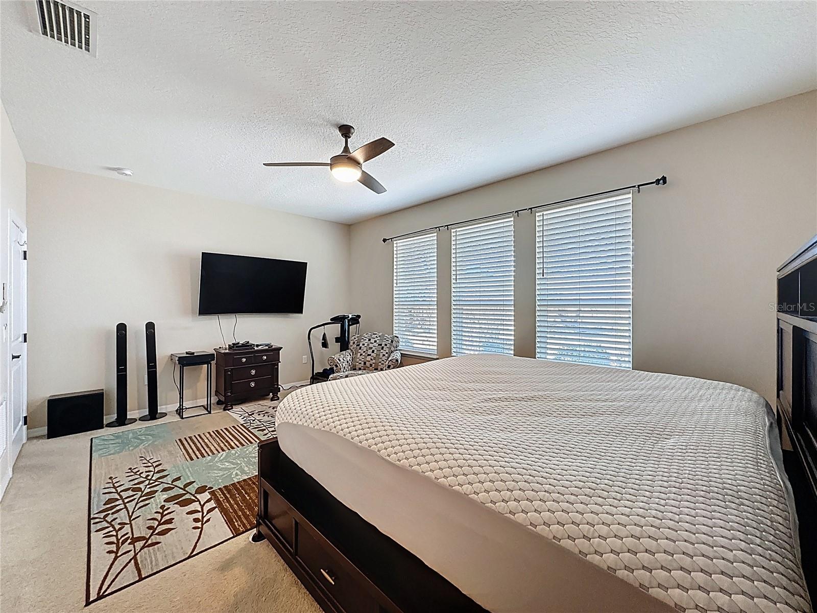 Image 29 of 76 For 306 Alcove Drive