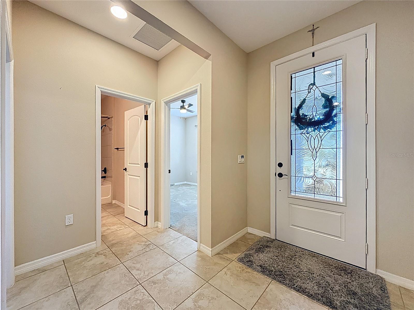 Image 4 of 76 For 306 Alcove Drive