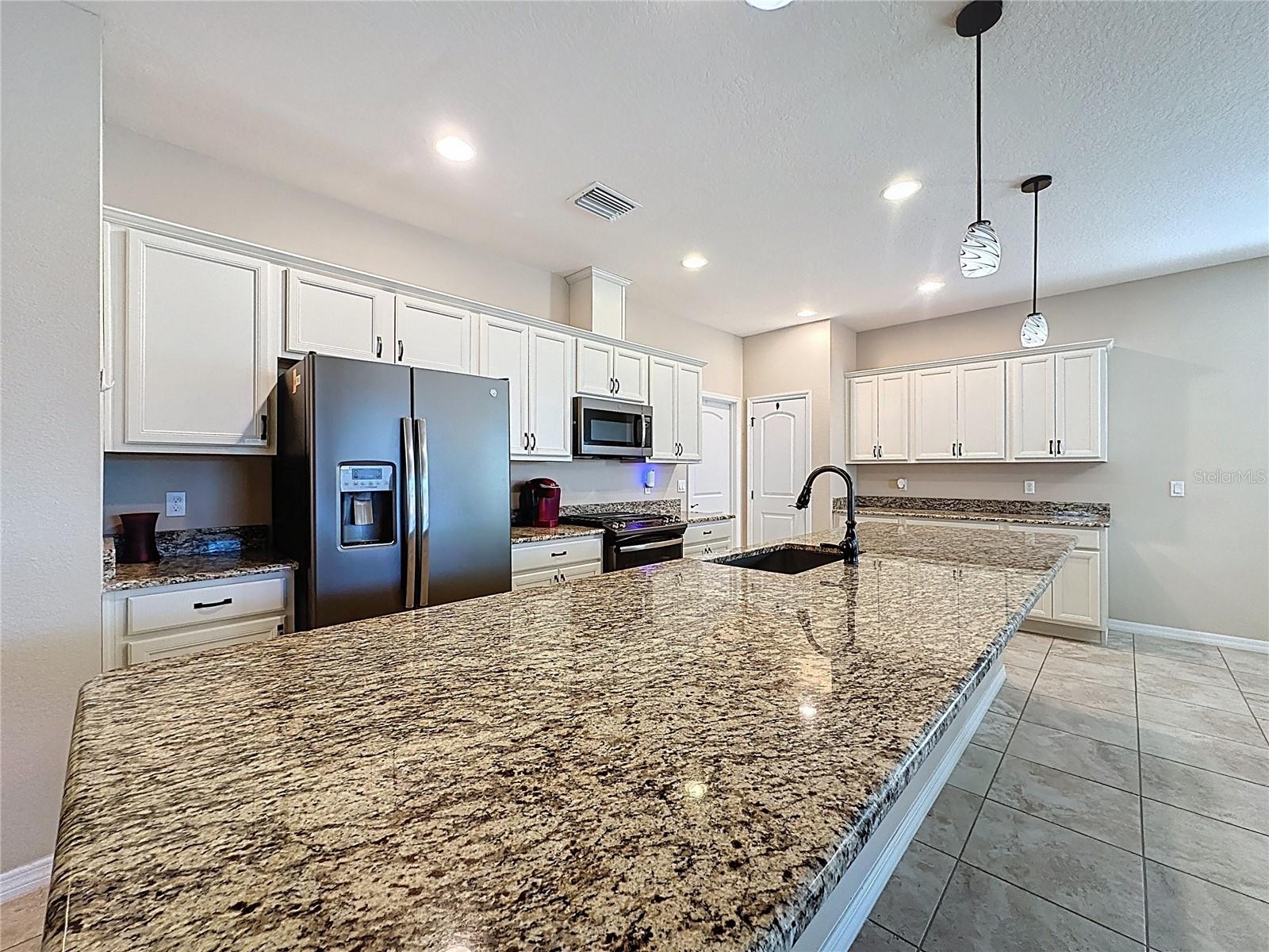 Image 8 of 76 For 306 Alcove Drive