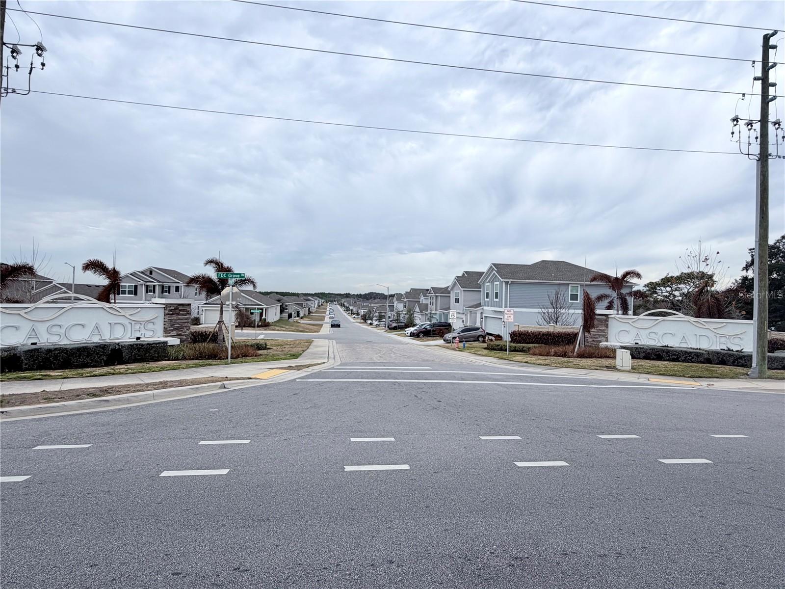 Details for 824 Horsetail Drive, DAVENPORT, FL 33837