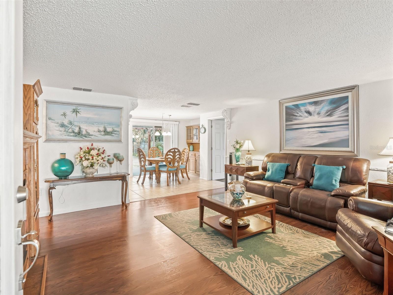 Image 10 of 38 For 1424 Us 301  