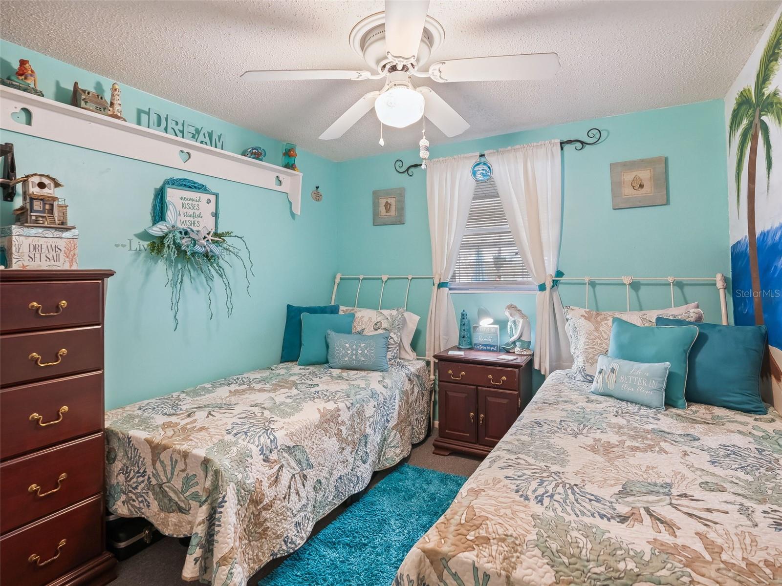 Image 16 of 38 For 1424 Us 301  