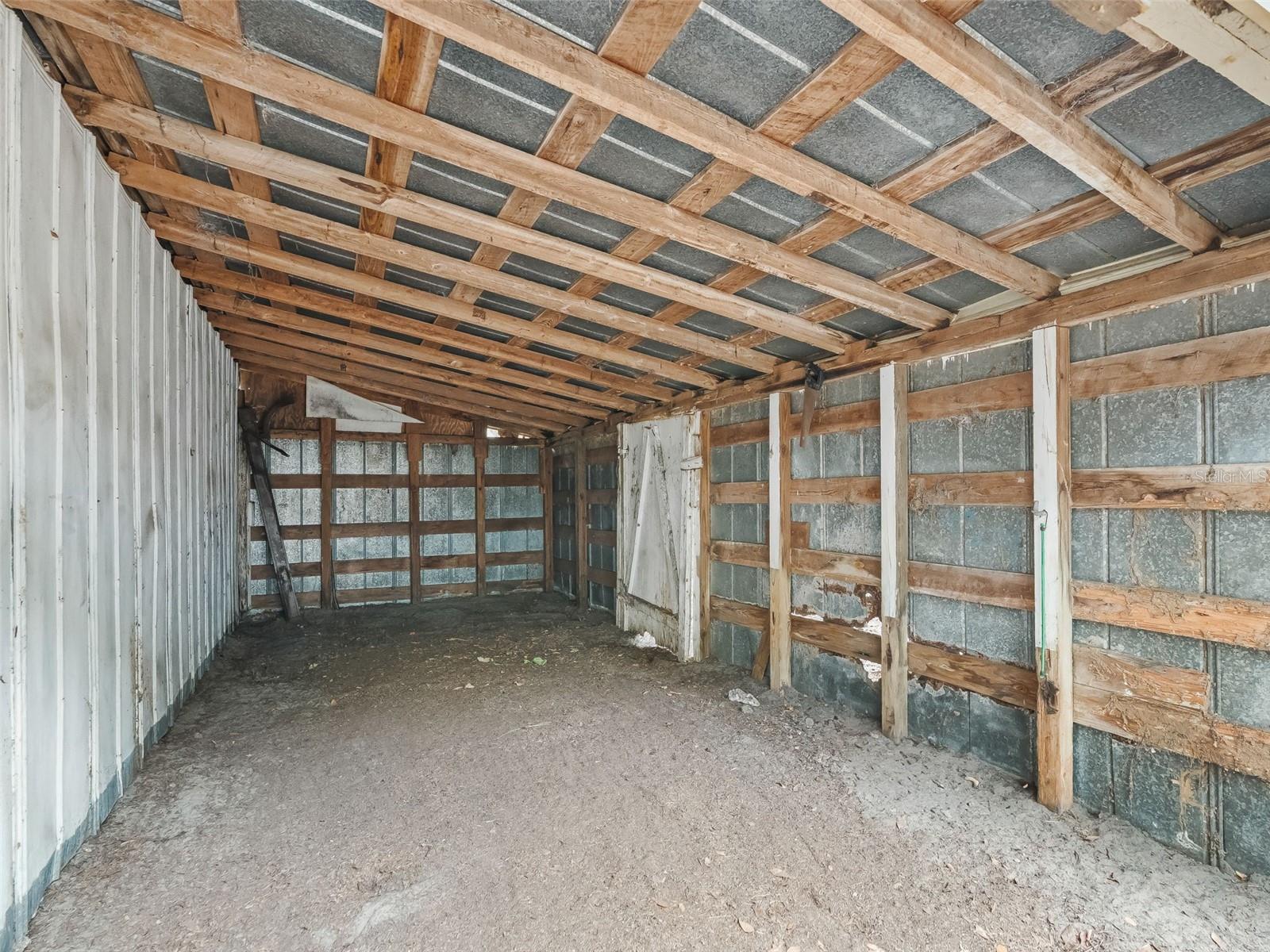 Image 28 of 38 For 1424 Us 301  