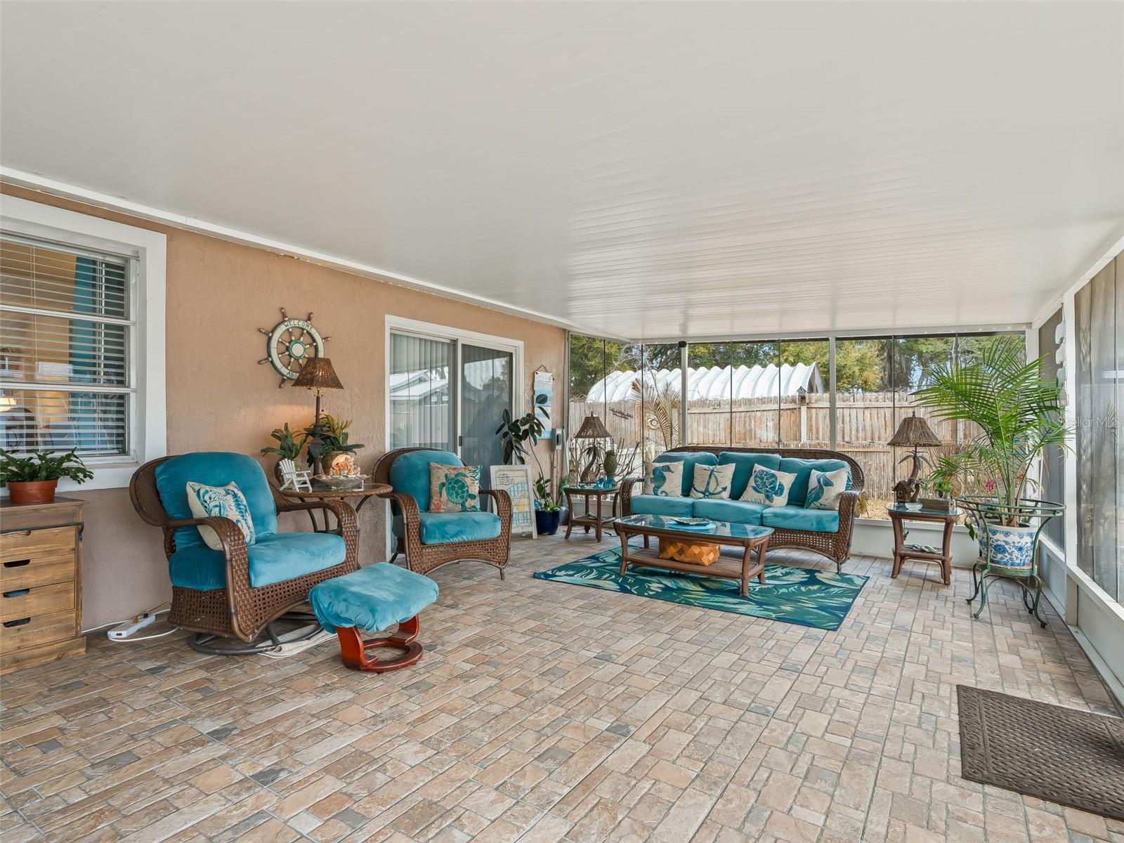 Image 8 of 38 For 1424 Us 301  