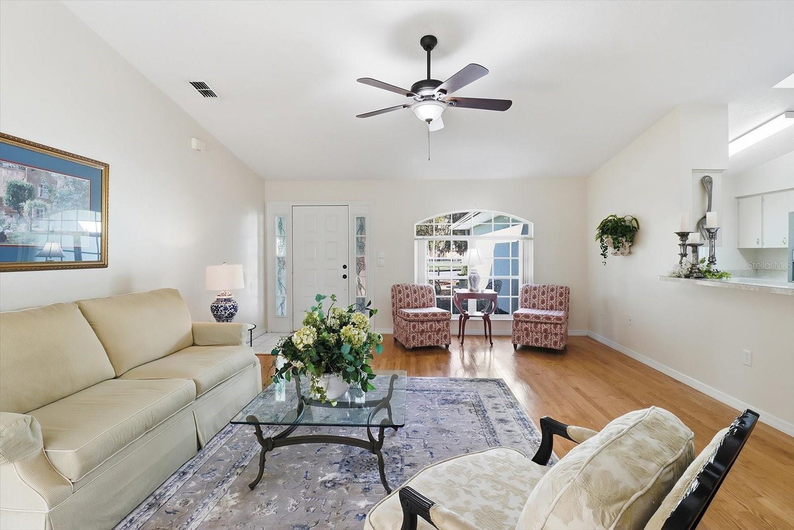 Image 7 of 28 For 2857 Churchill