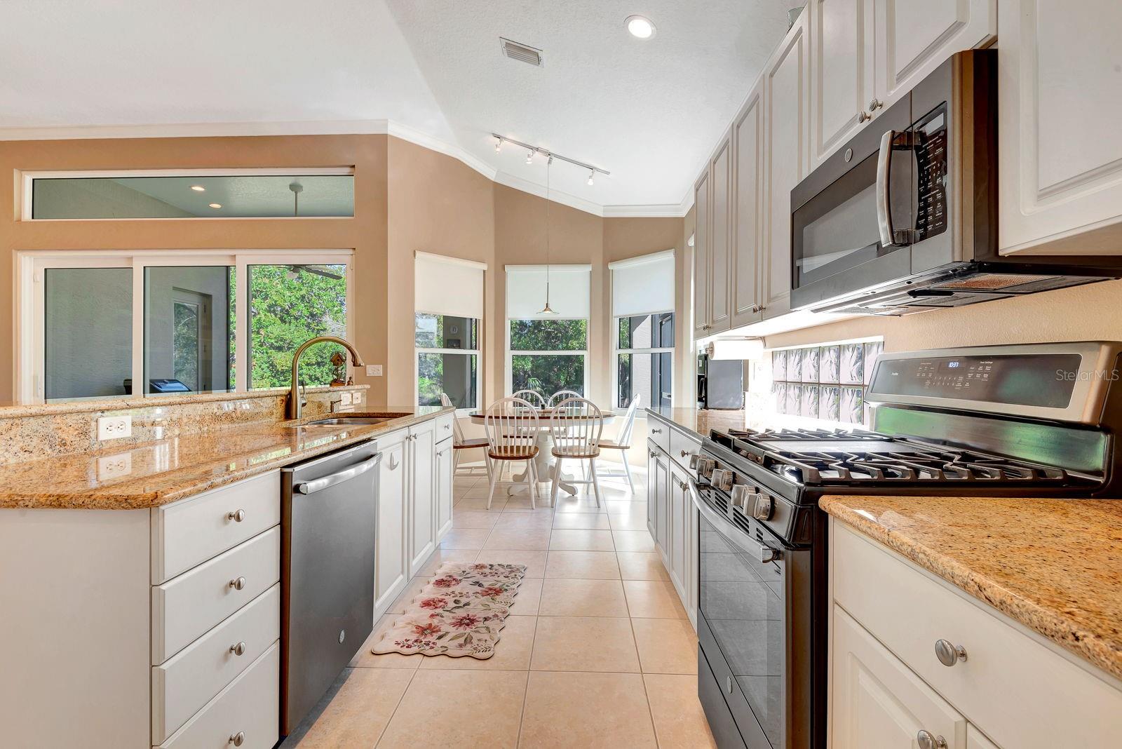 Image 23 of 37 For 6659 Pebble Beach Way