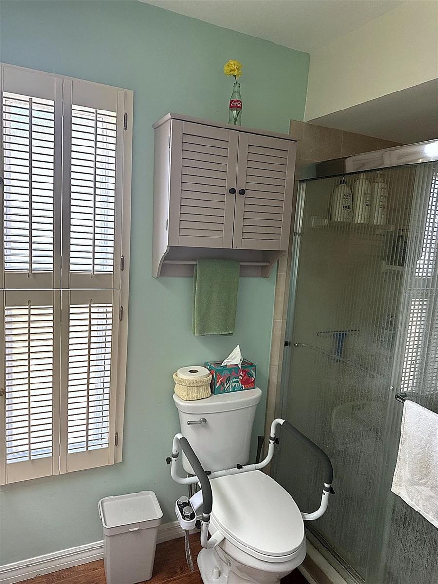 Image 12 of 17 For 3068 Dorchester Drive