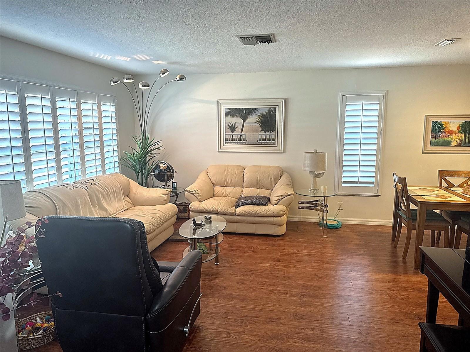 Image 6 of 17 For 3068 Dorchester Drive