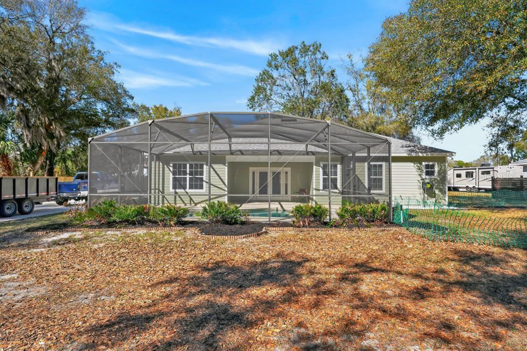 Image 10 of 63 For 260 Cassady Street