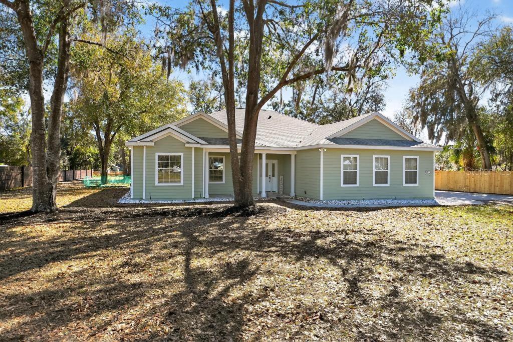 Image 11 of 63 For 260 Cassady Street