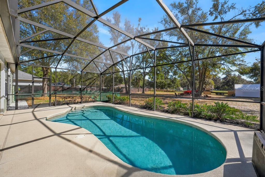 Image 3 of 63 For 260 Cassady Street