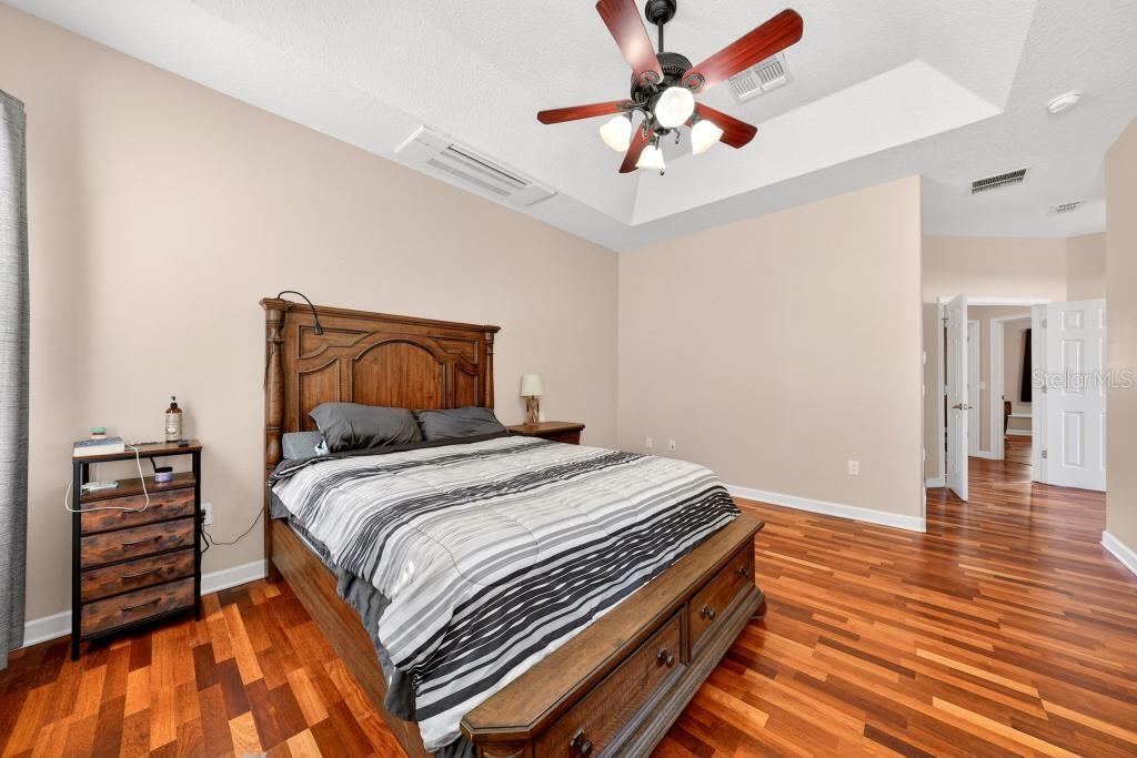 Image 35 of 63 For 260 Cassady Street