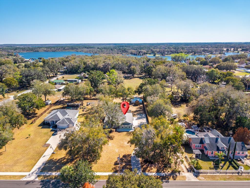 Image 4 of 63 For 260 Cassady Street