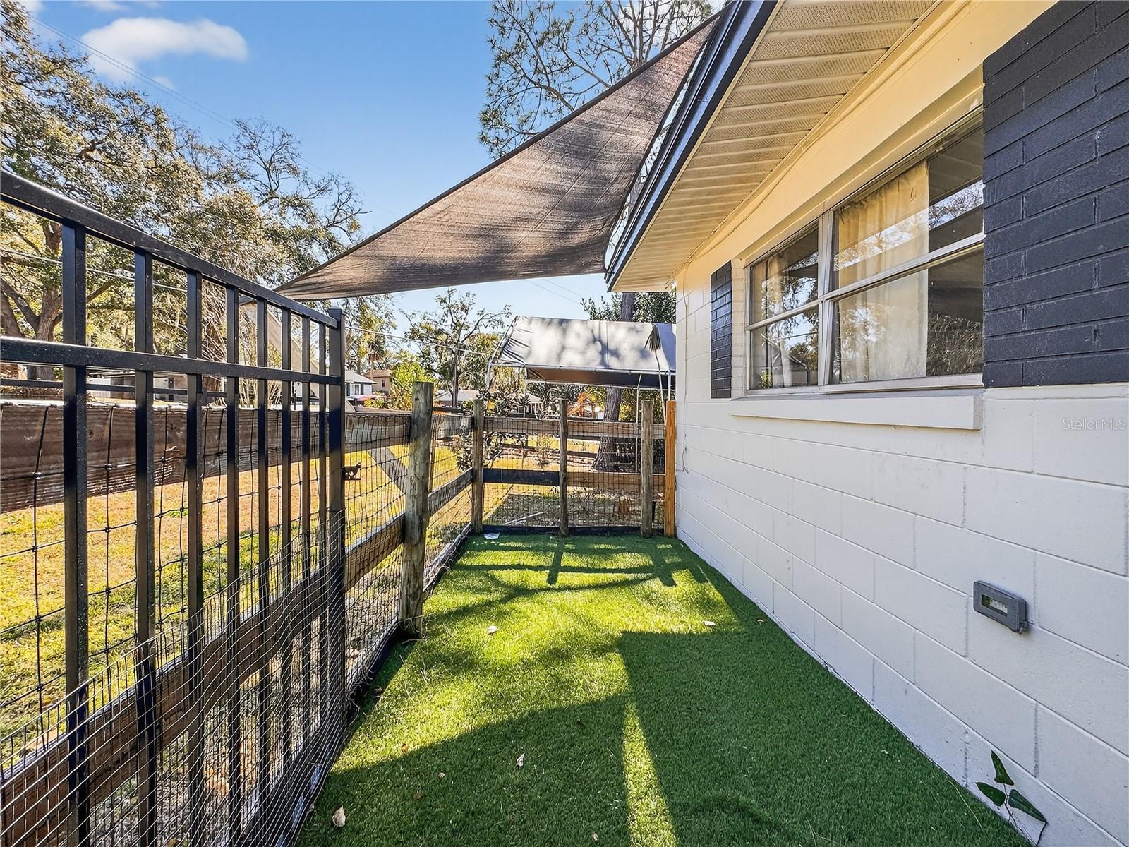 Image 37 of 43 For 2304 Country Club Road