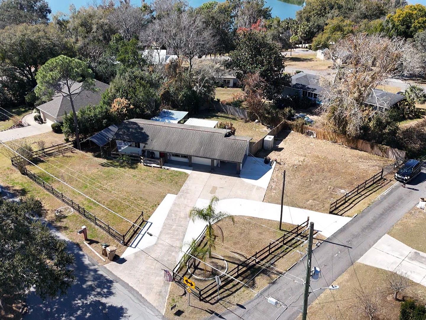 Image 39 of 43 For 2304 Country Club Road