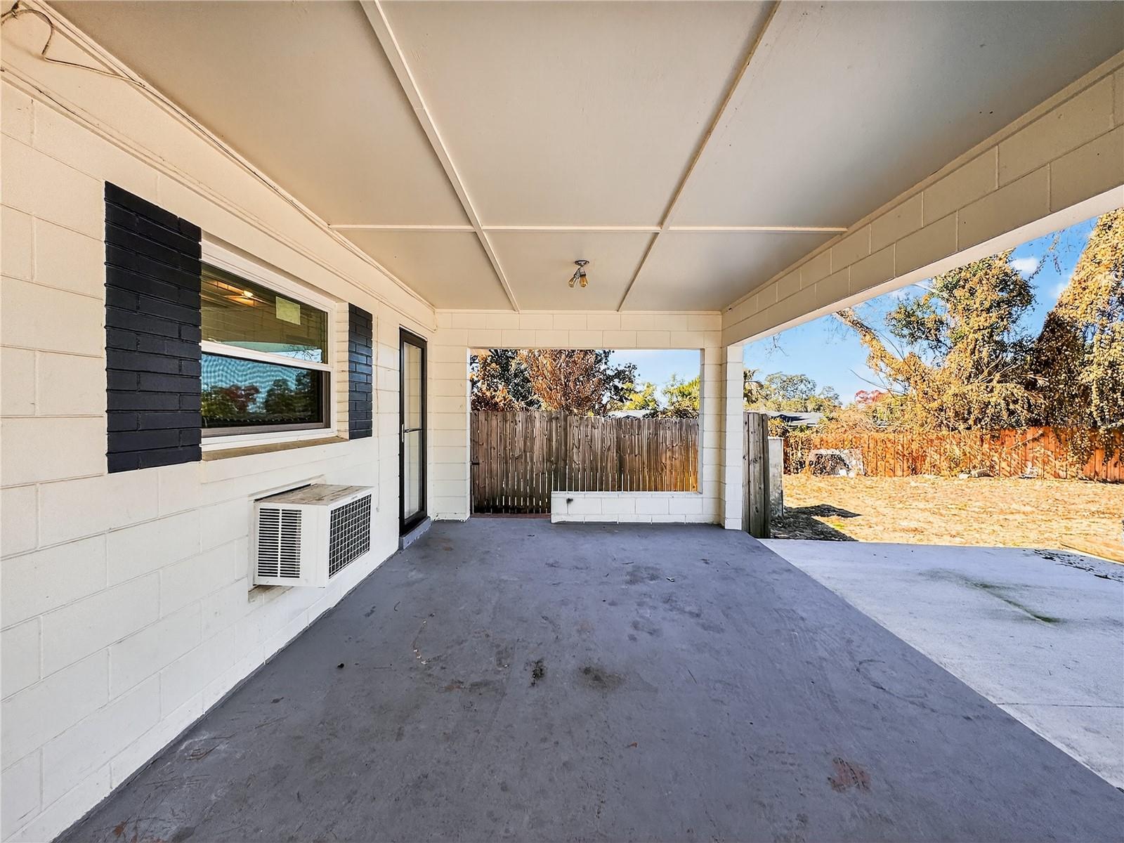 Image 5 of 43 For 2304 Country Club Road