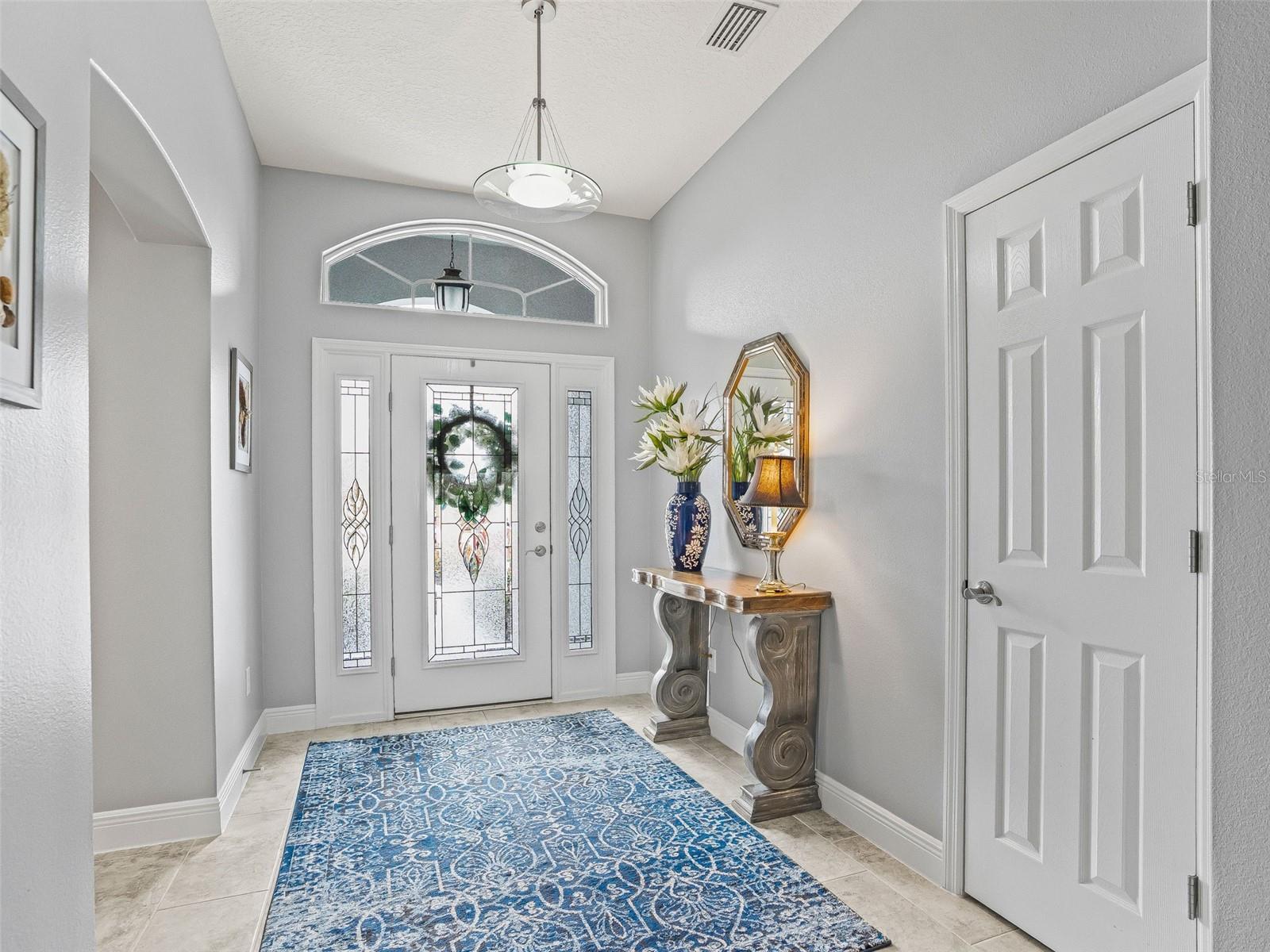 Image 11 of 68 For 670 Woodbridge Way