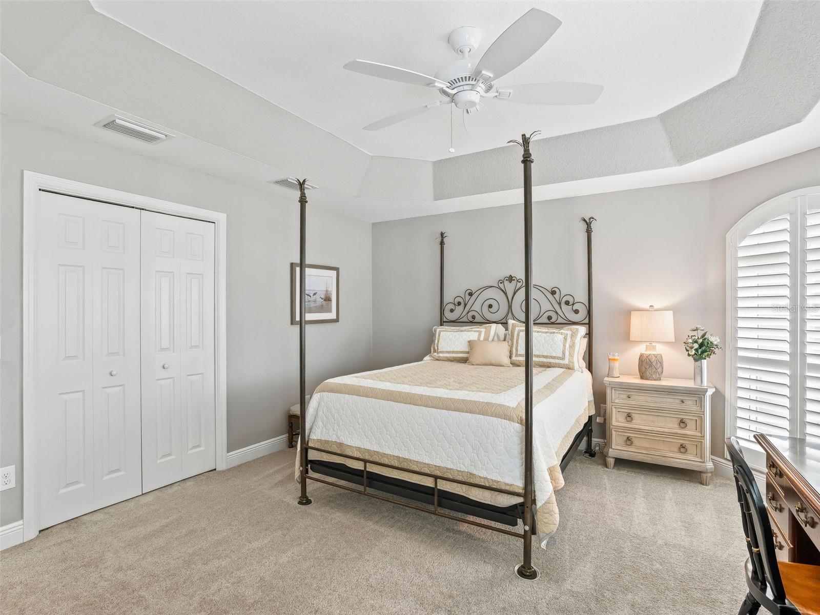 Image 41 of 68 For 670 Woodbridge Way