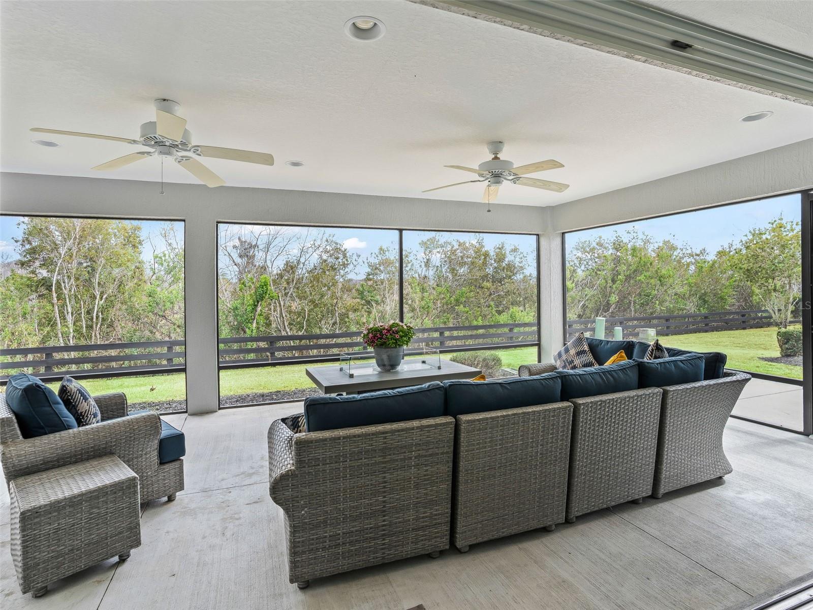 Image 49 of 68 For 670 Woodbridge Way