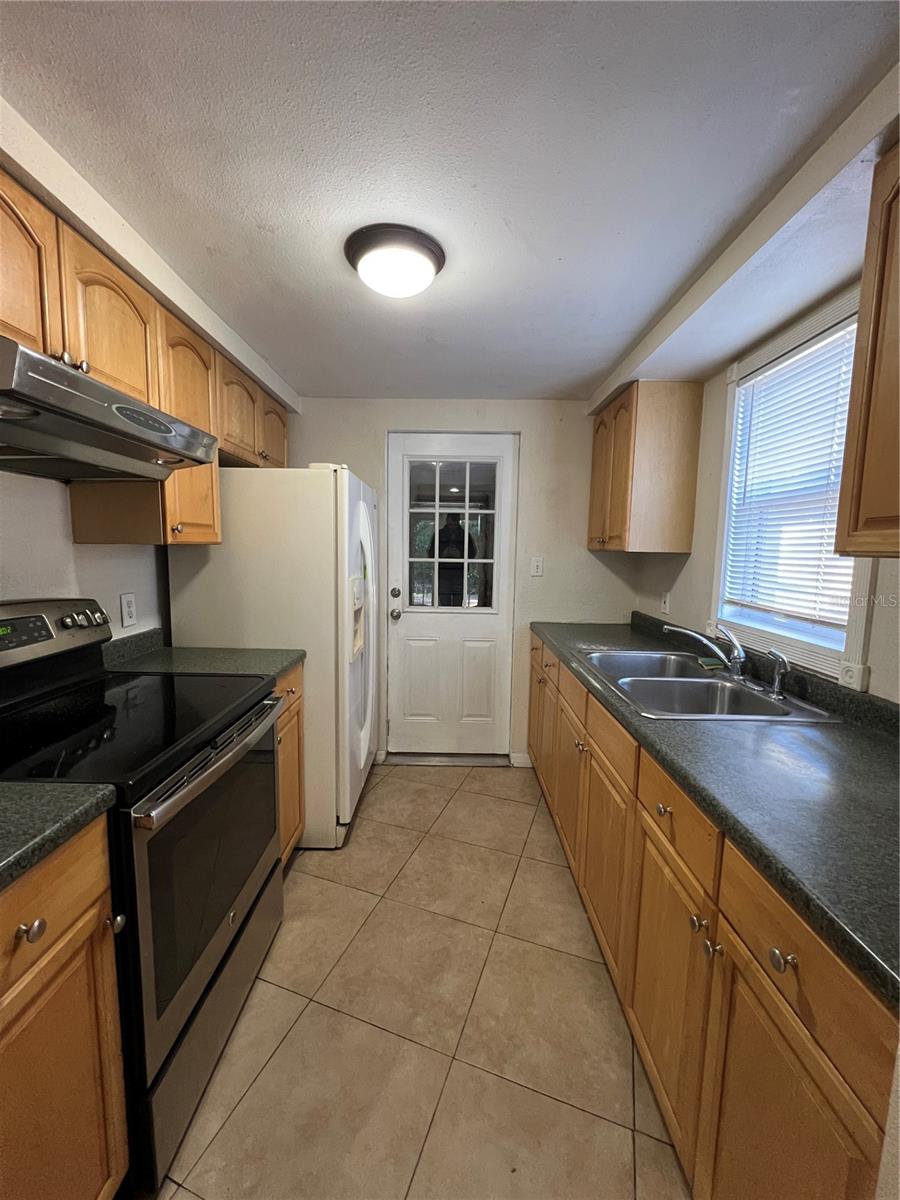 Image 7 of 15 For 3140 Bahia Avenue