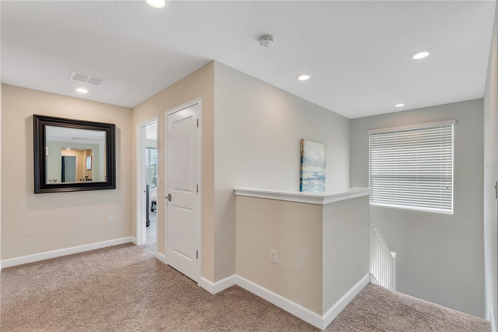 Image 21 of 51 For 1592 Flange Drive