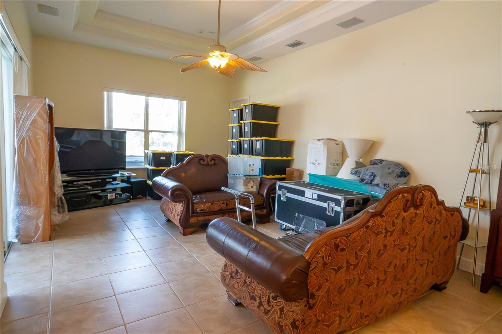 Image 27 of 59 For 10625 Bronson Road