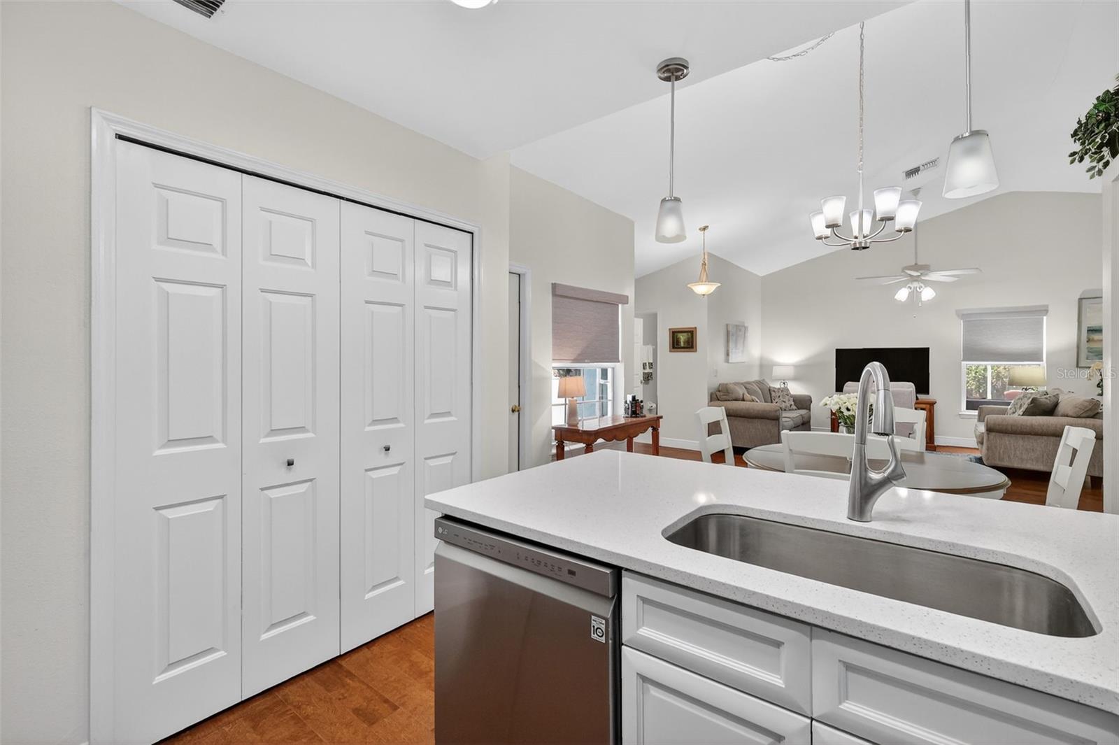 Image 11 of 40 For 1863 Country Club Boulevard