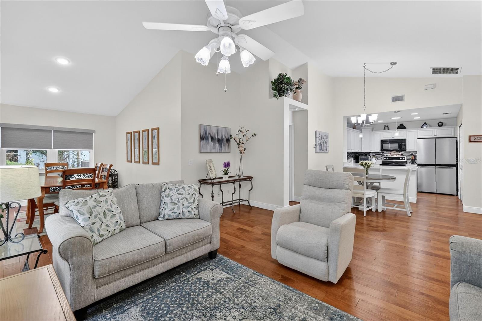 Image 12 of 40 For 1863 Country Club Boulevard