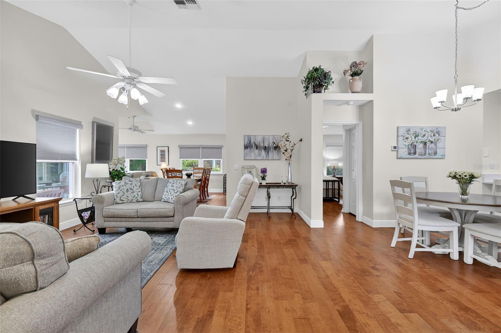 Image 14 of 40 For 1863 Country Club Boulevard