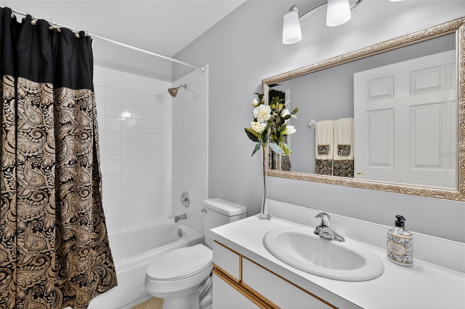 Image 25 of 40 For 1863 Country Club Boulevard