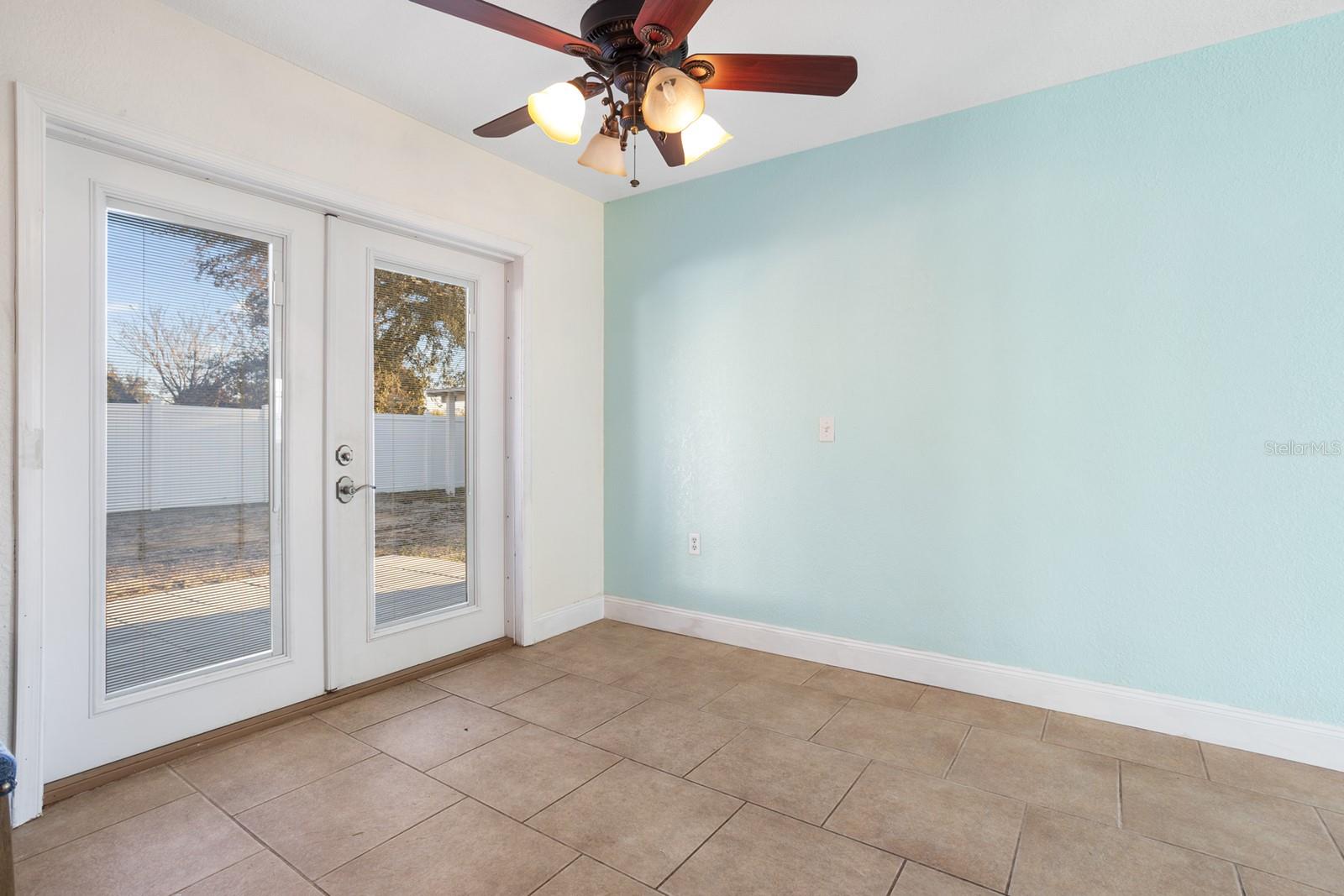 Image 14 of 46 For 301 Magnolia Way