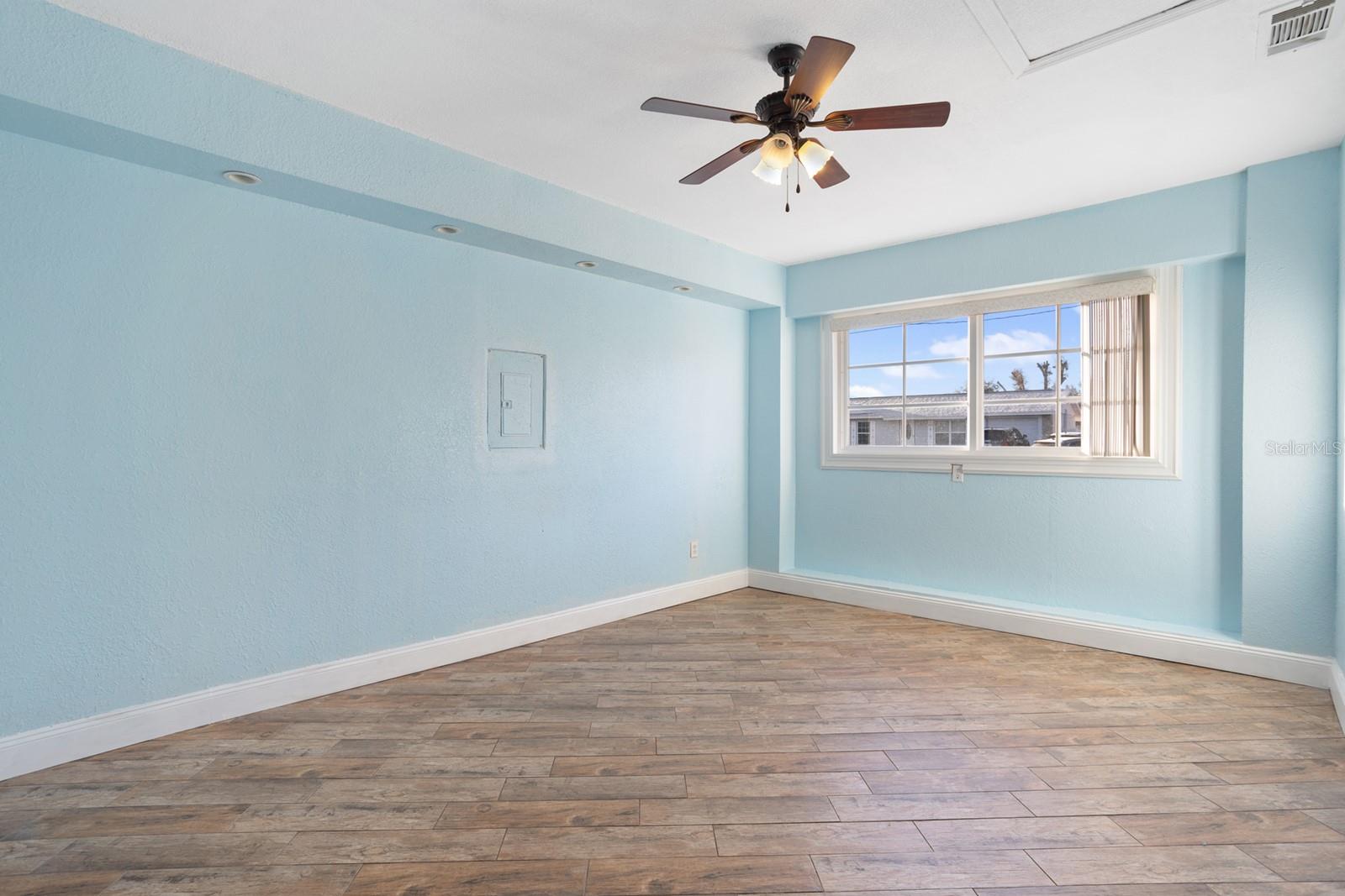 Image 16 of 46 For 301 Magnolia Way