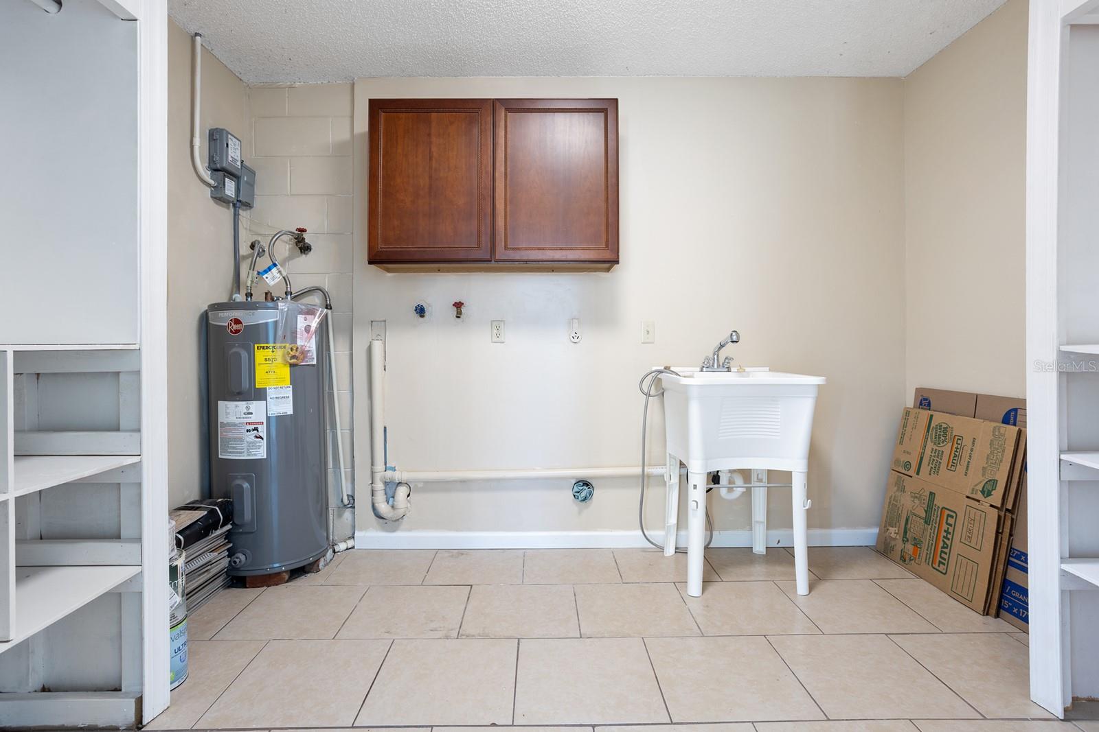 Image 26 of 46 For 301 Magnolia Way