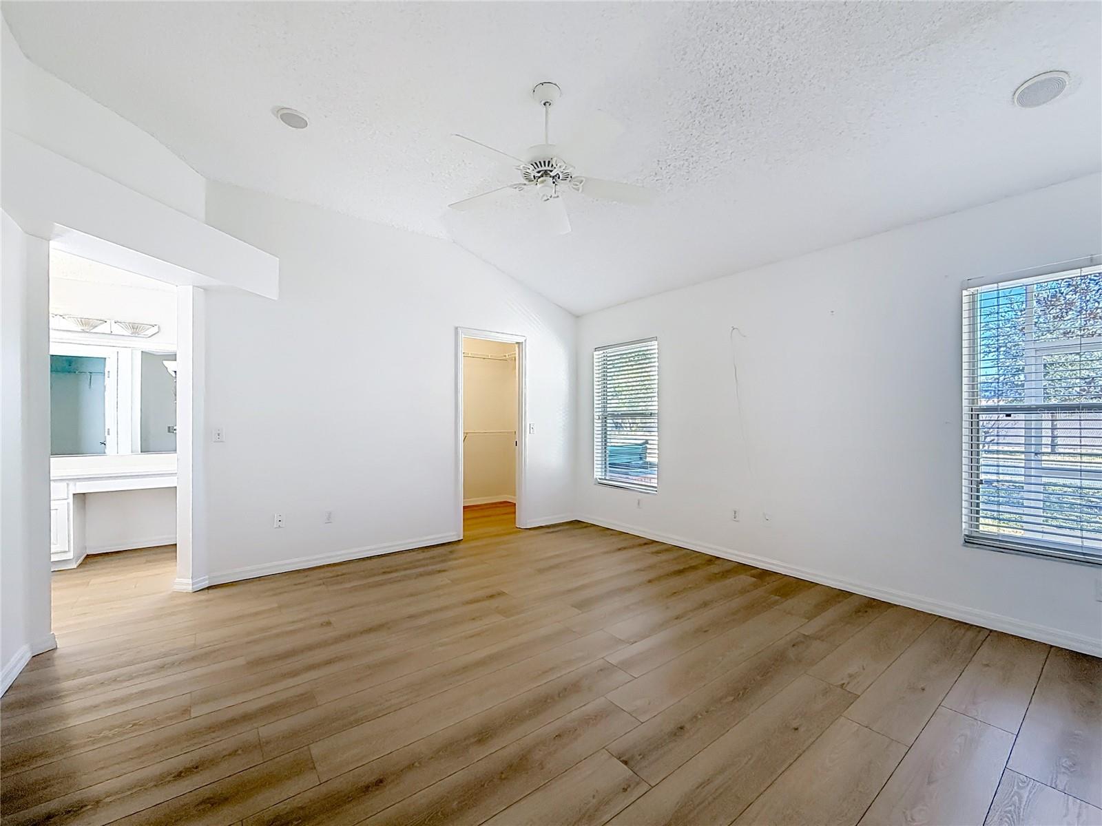 Image 17 of 36 For 1109 Saldivar Road